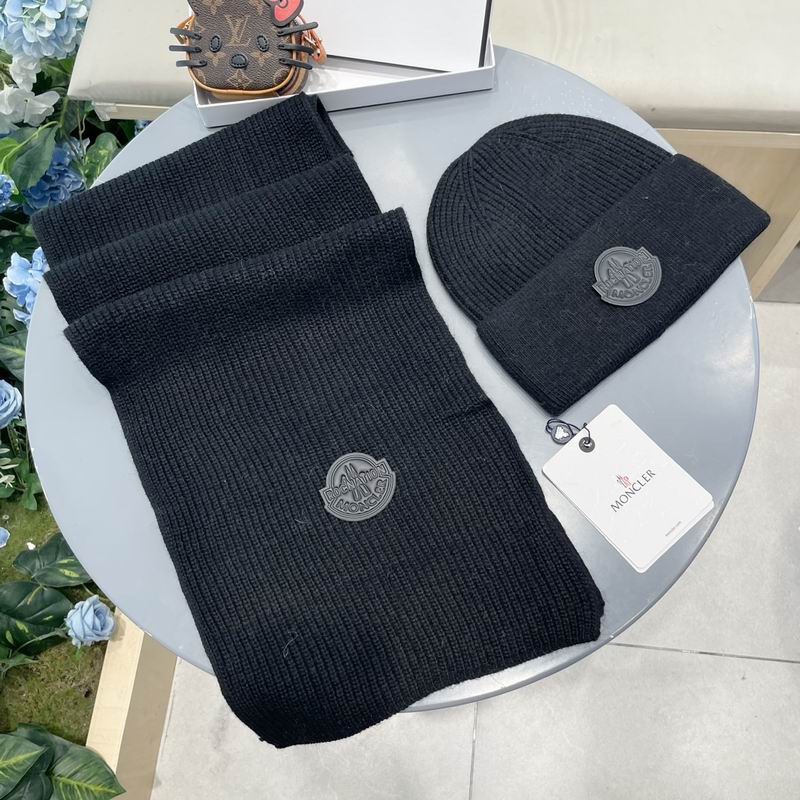 Moncler Scarf Hat (658)
