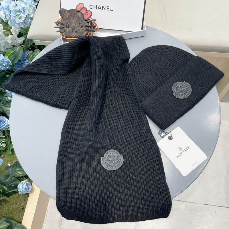 Moncler Scarf Hat (660)