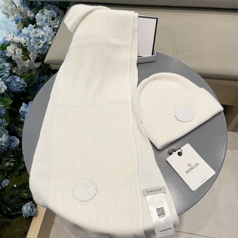 Moncler Scarf Hat (663)