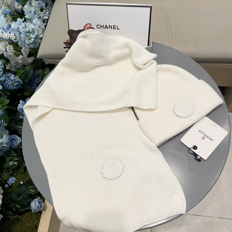 Moncler Scarf Hat (667)