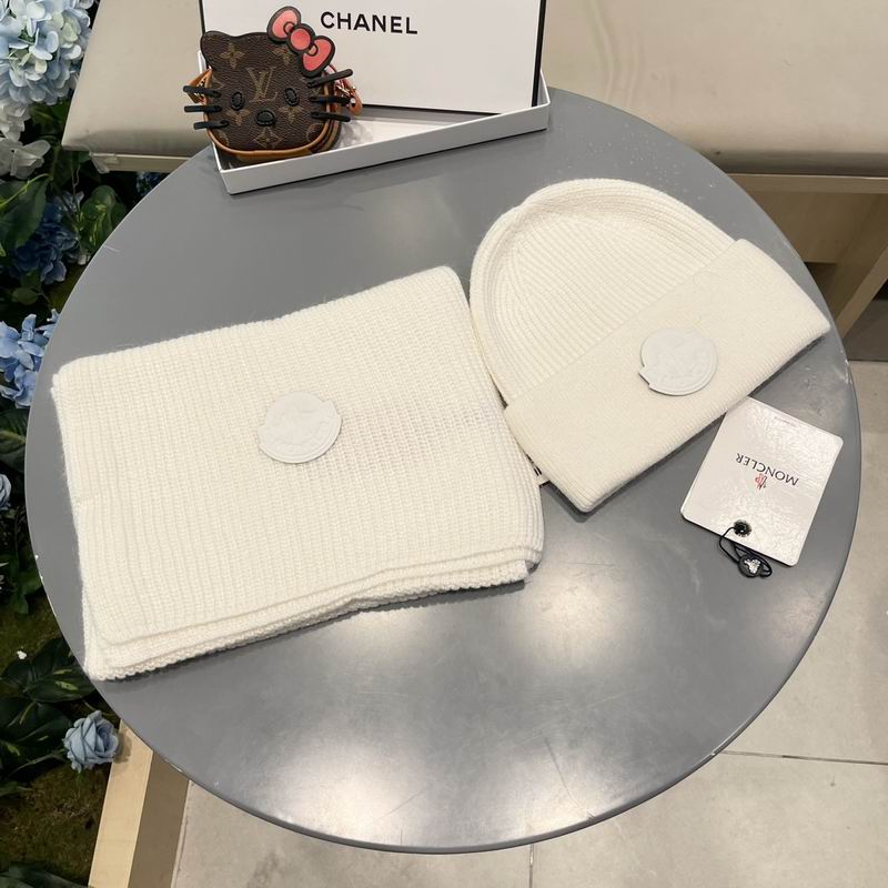 Moncler Scarf Hat (670)
