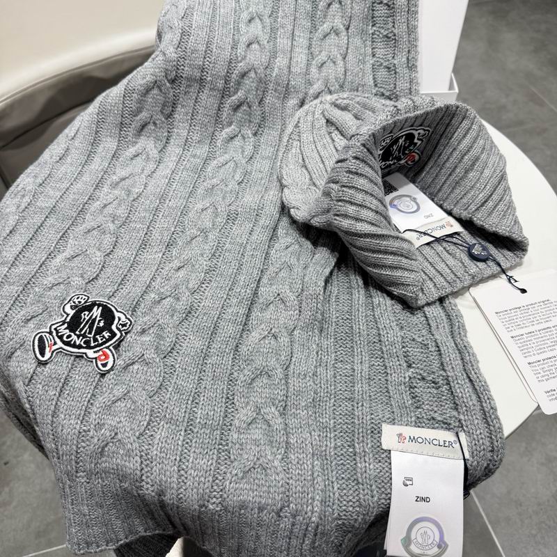 Moncler Scarf Hat (736)