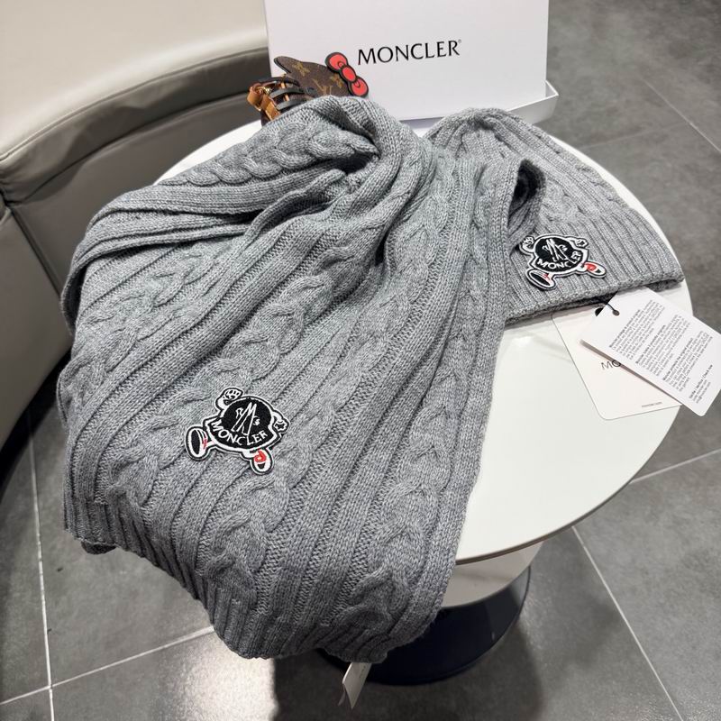 Moncler Scarf Hat (742)