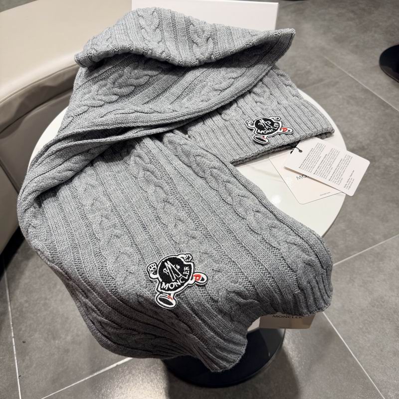 Moncler Scarf Hat (743)