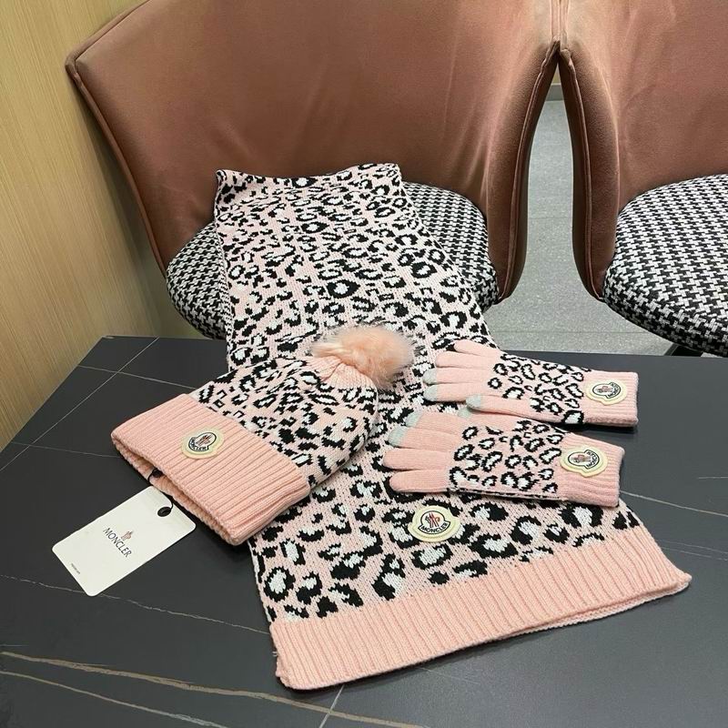Moncler Scarf Hat Gloves (14)