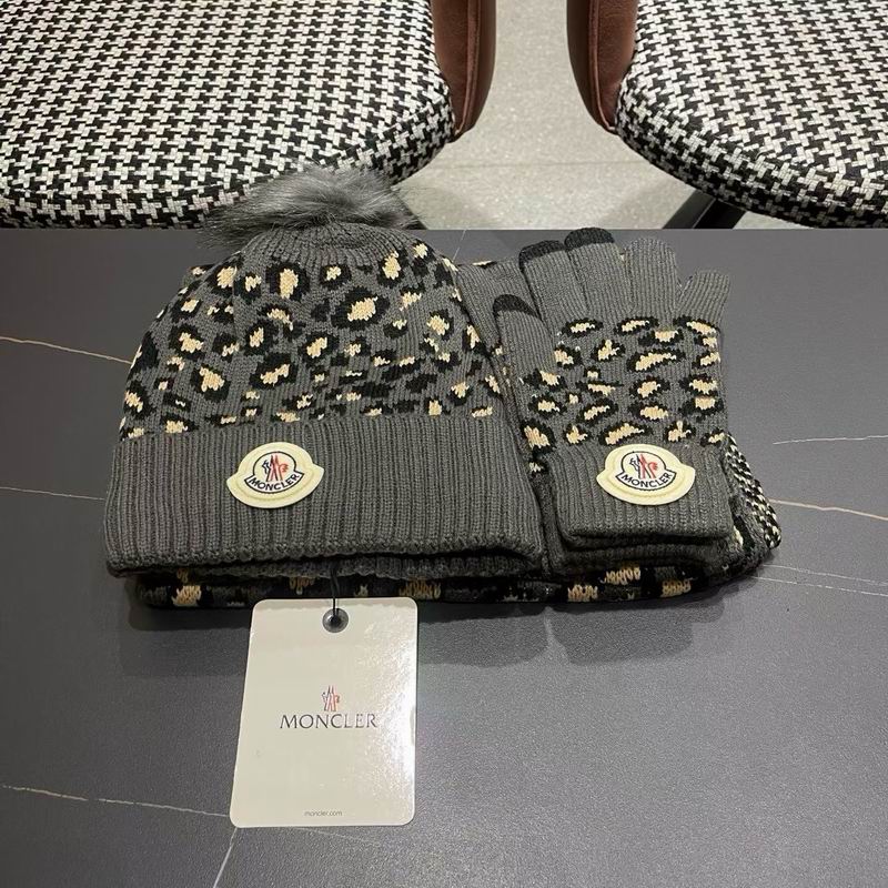 Moncler Scarf Hat Gloves (21)