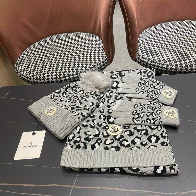 Moncler Scarf Hat Gloves (3)