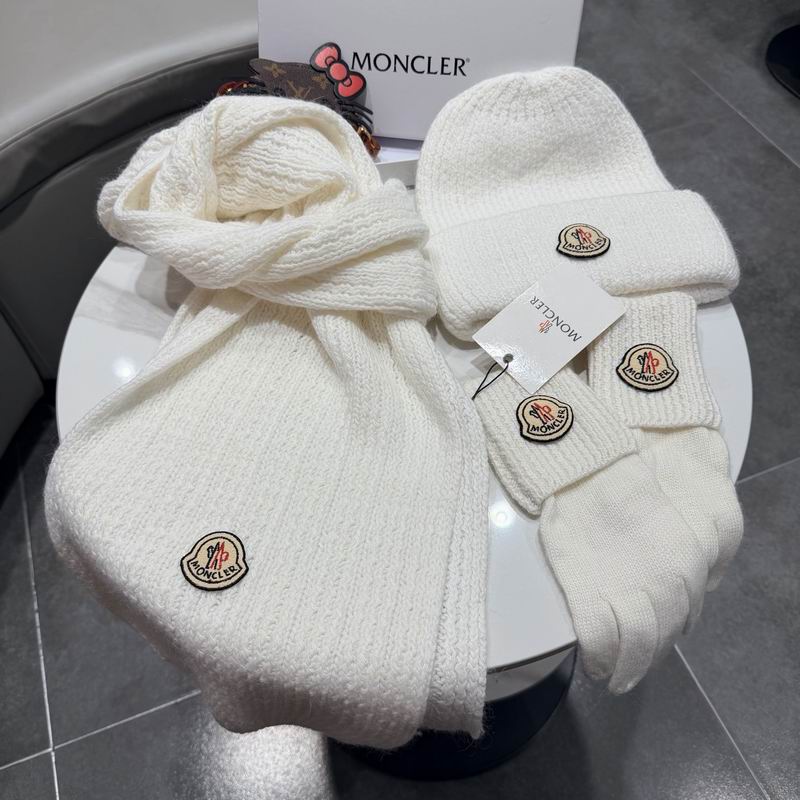 Moncler Scarf Hat Gloves (98)