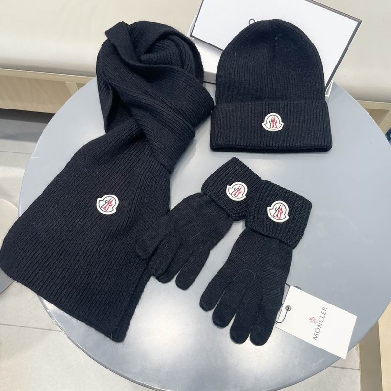 Moncler Scarf Hat Gloves  (132)
