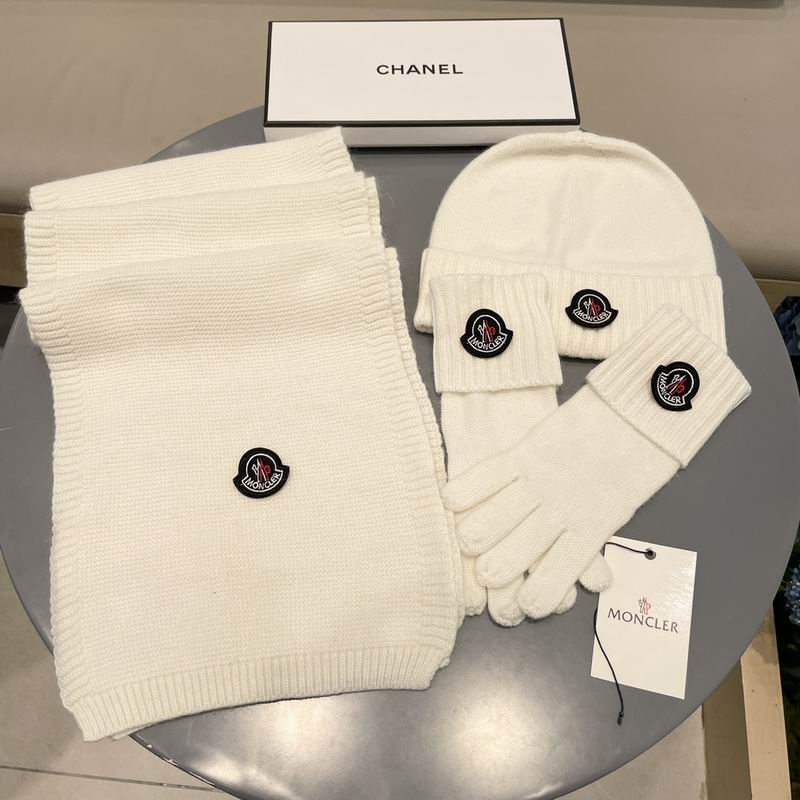 Moncler Scarf Hat Gloves  (148)