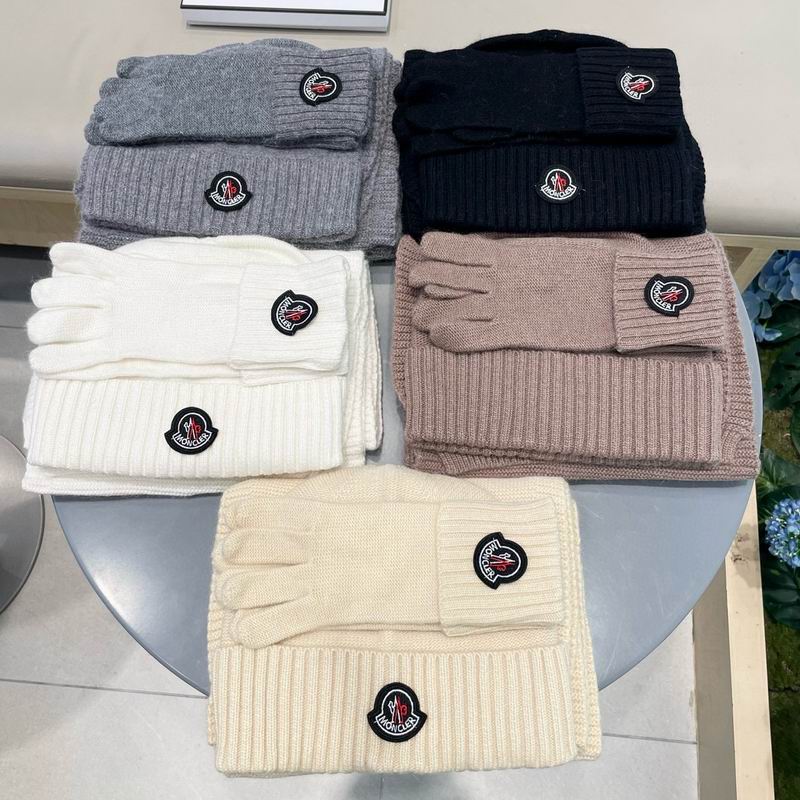 Moncler Scarf Hat Gloves  (149)