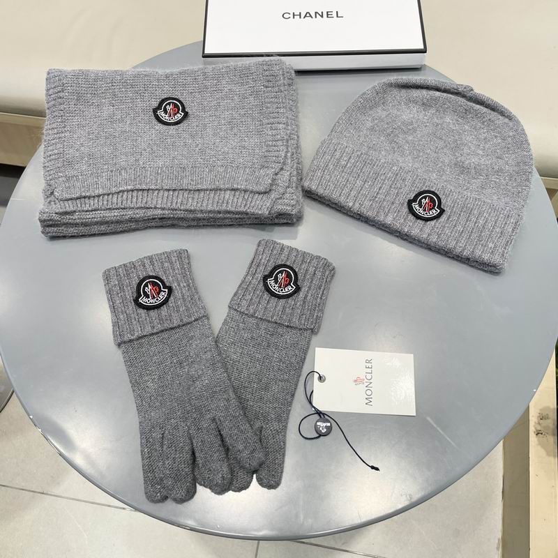 Moncler Scarf Hat Gloves  (154)