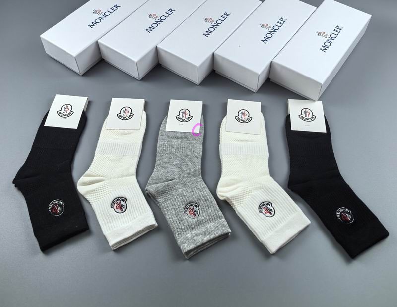 Moncler Socks  (38)