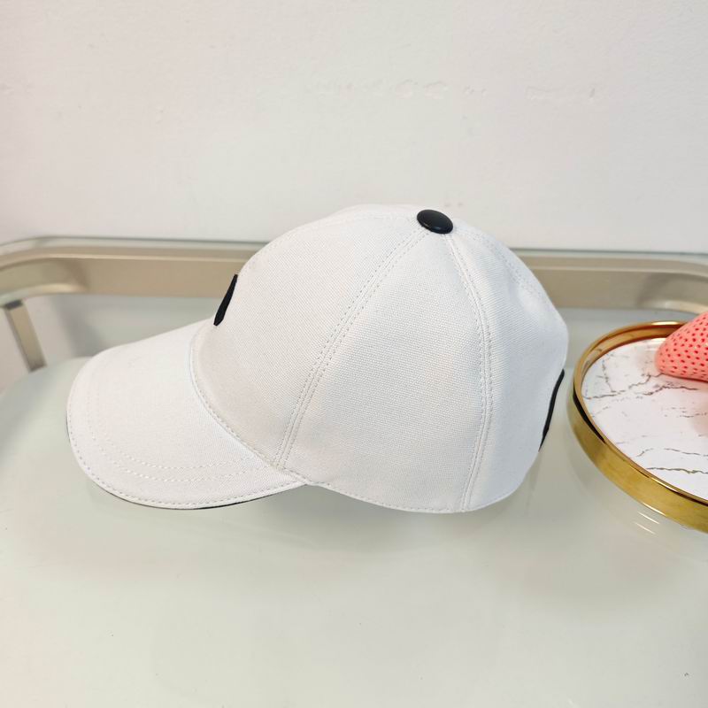 Moncler cap dx (560)