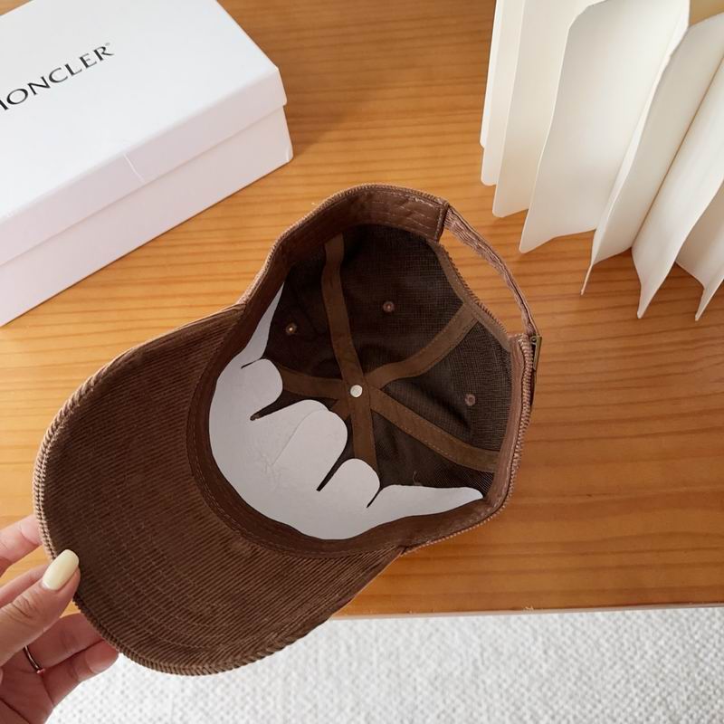 Moncler cap dx (703)