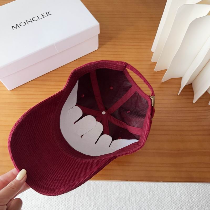 Moncler cap dx (720)