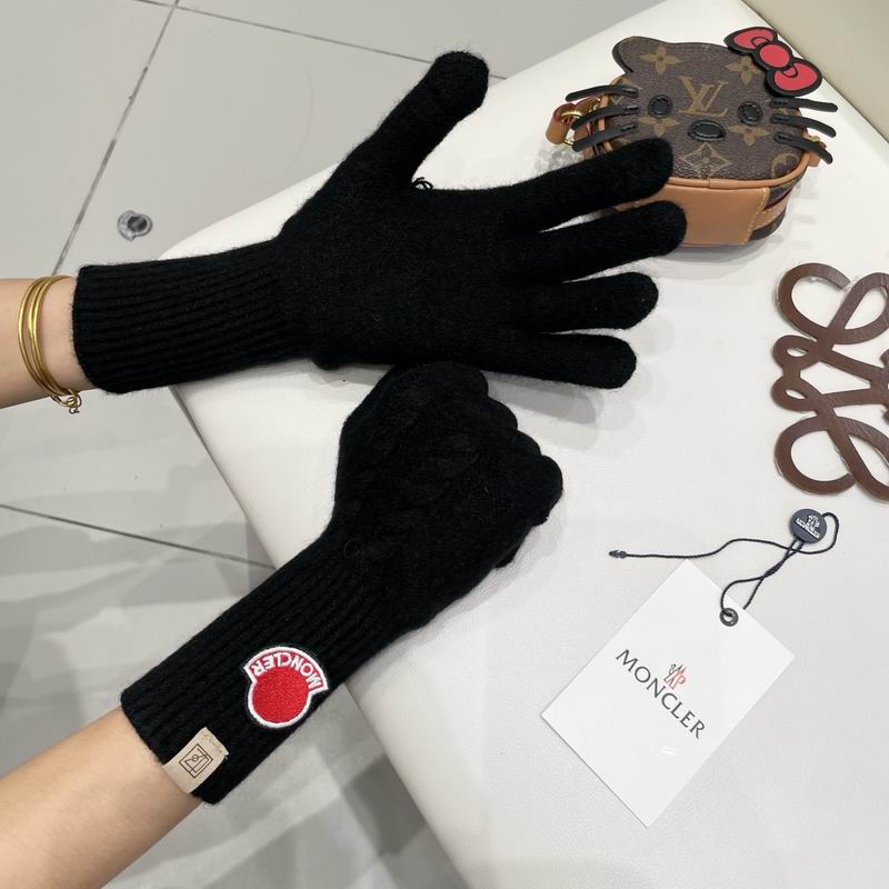 Moncler gloves 100 (10)
