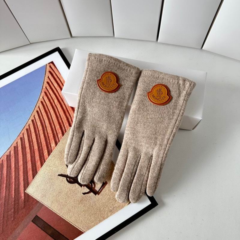 Moncler gloves 126 (14)