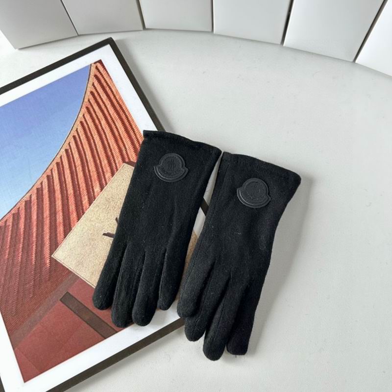 Moncler gloves 126 (27)
