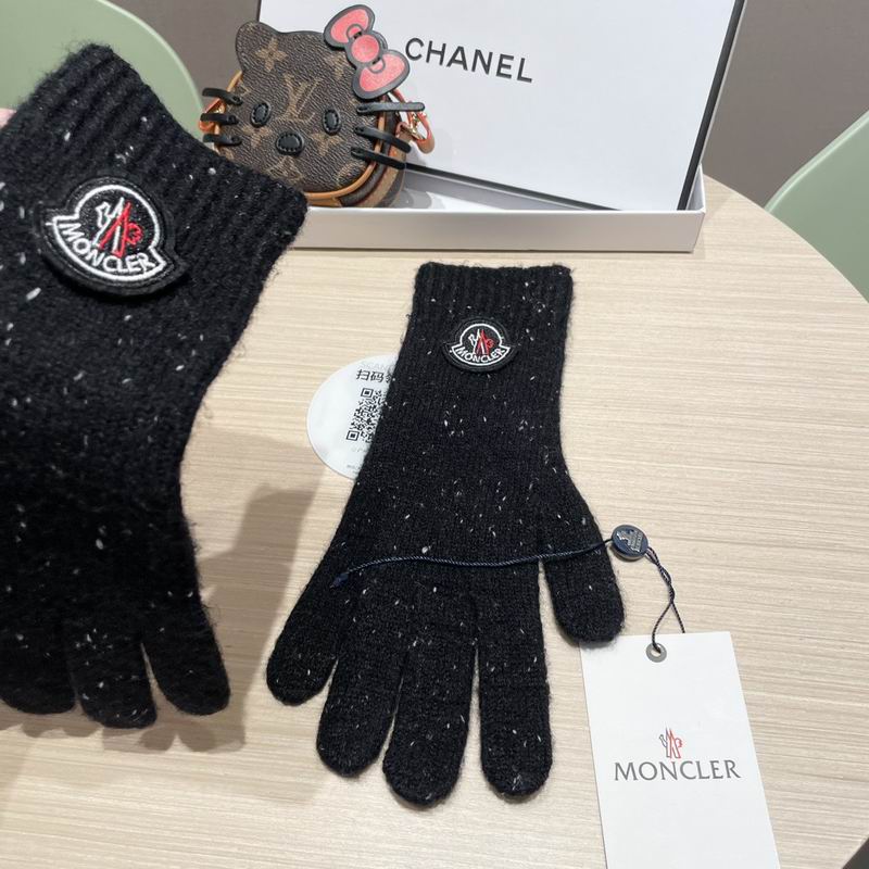 Moncler gloves 20 (3)