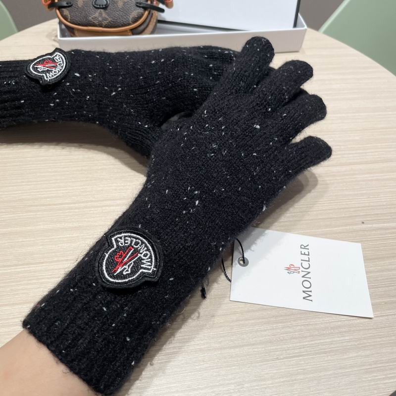 Moncler gloves 20 (8)