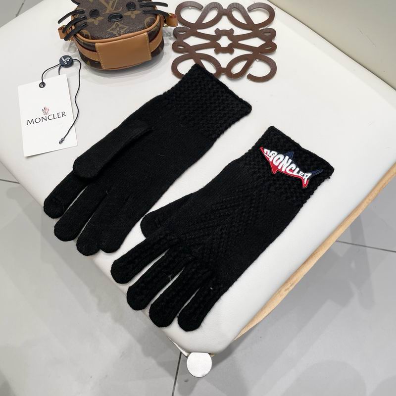 Moncler gloves 28 (17)