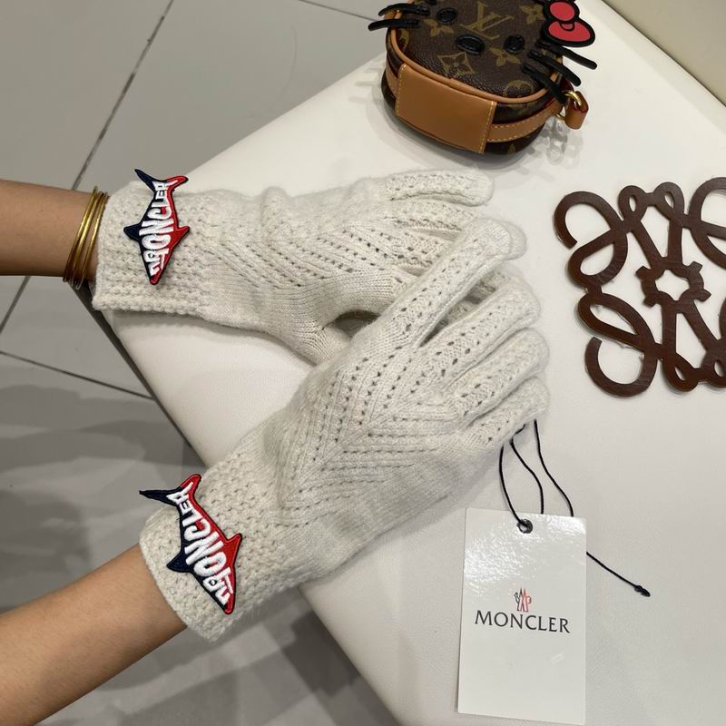 Moncler gloves 28 (4)