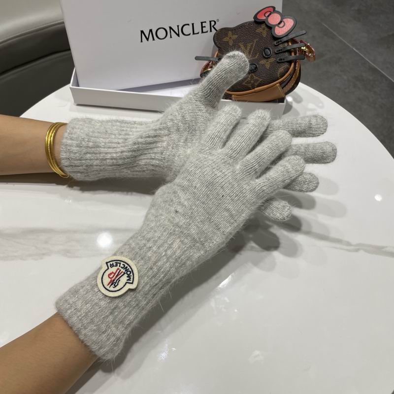 Moncler gloves 36 (2)