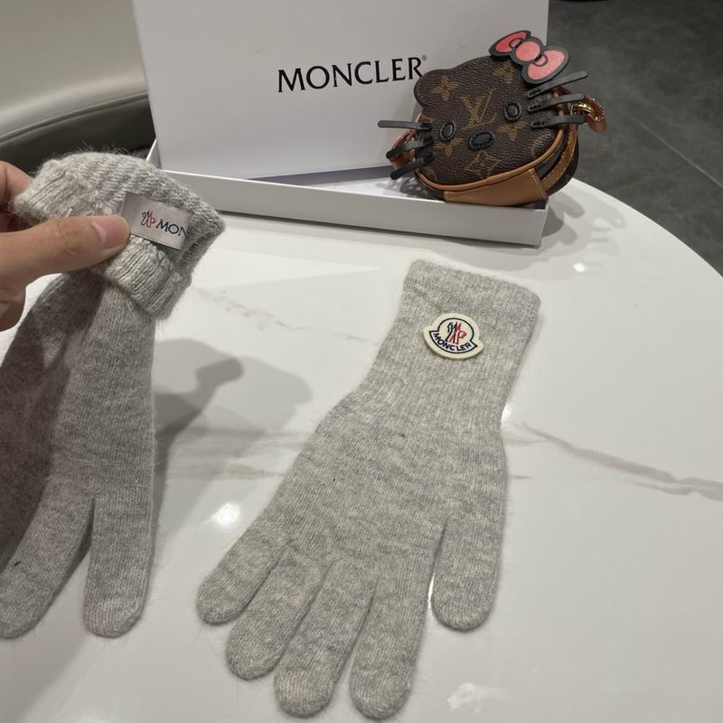 Moncler gloves 36 (6)