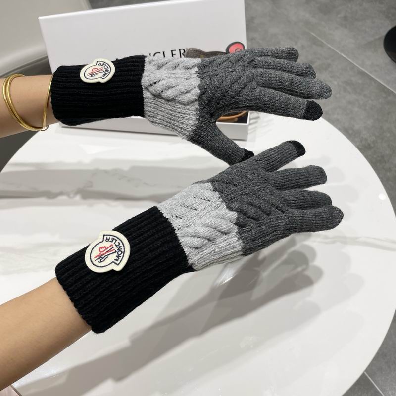 Moncler gloves 69 (8)