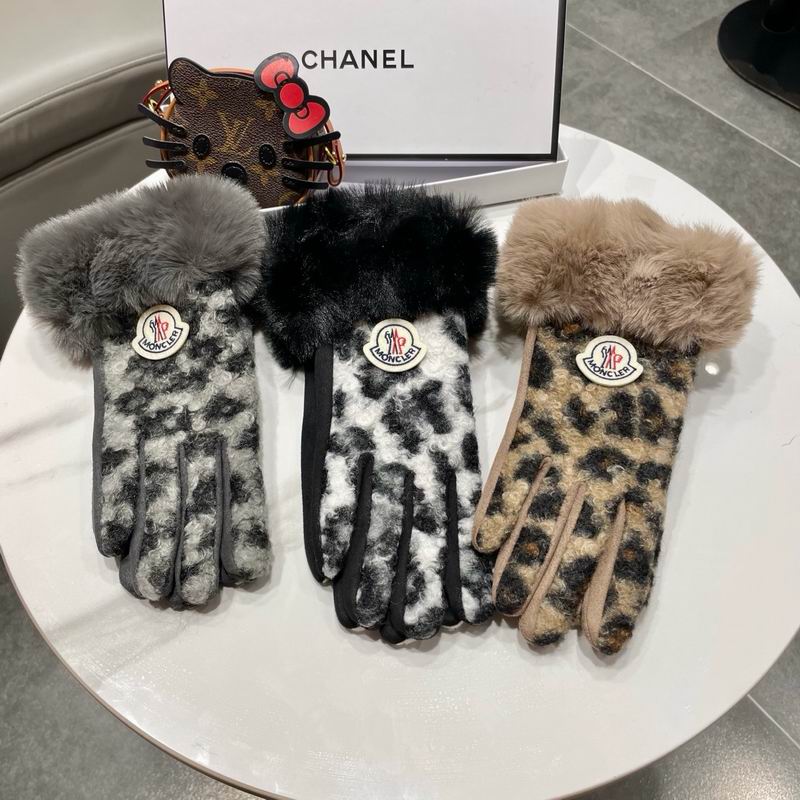 Moncler gloves 78 (1)