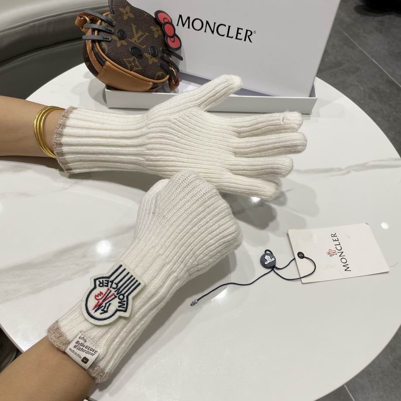 Moncler gloves 79 (1)