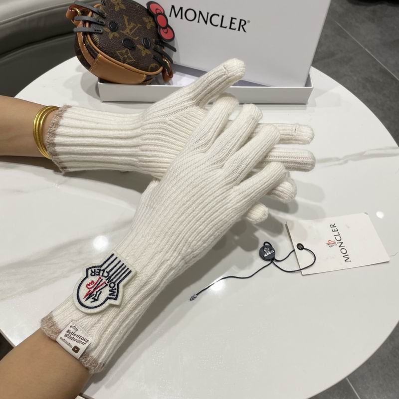 Moncler gloves 79 (2)