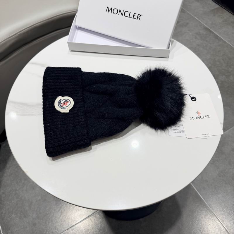 Moncler hat (1130)