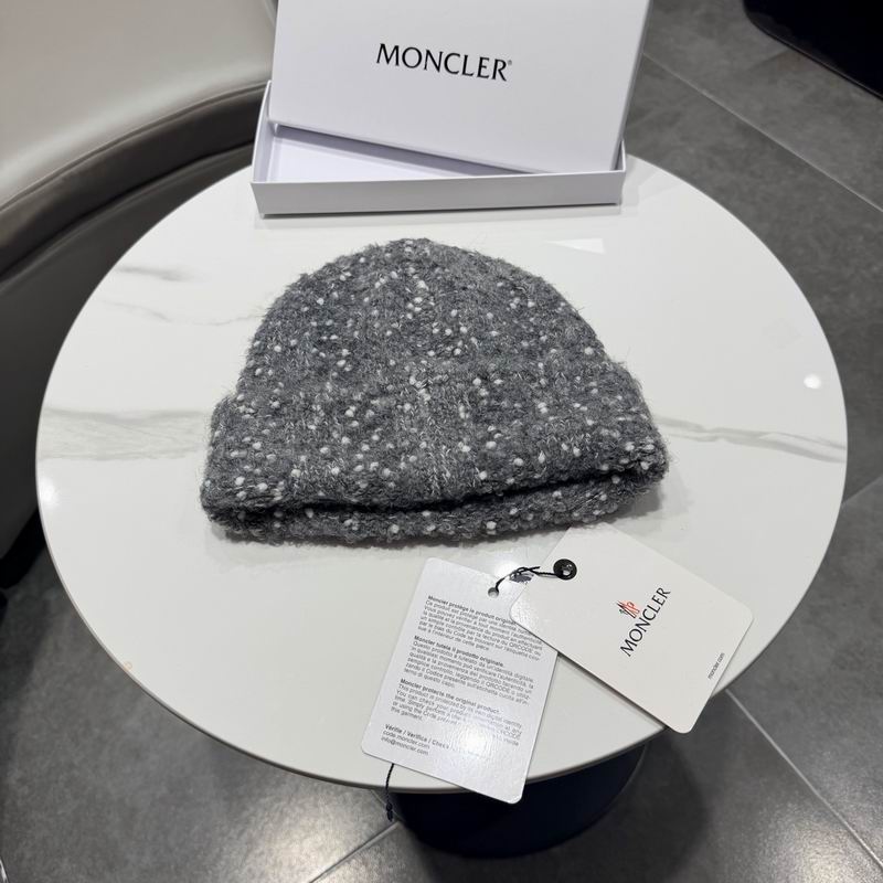 Moncler hat (1233)