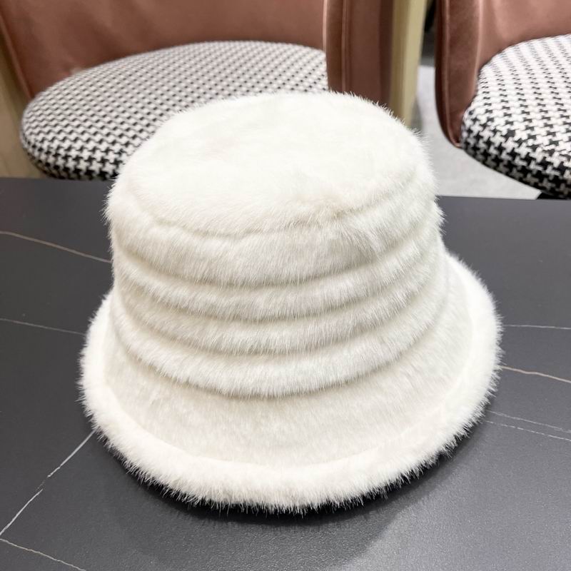 Moncler hat (2006)