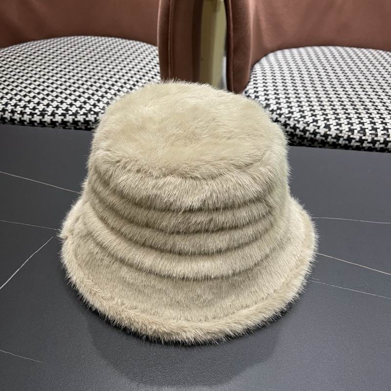 Moncler hat (2022)