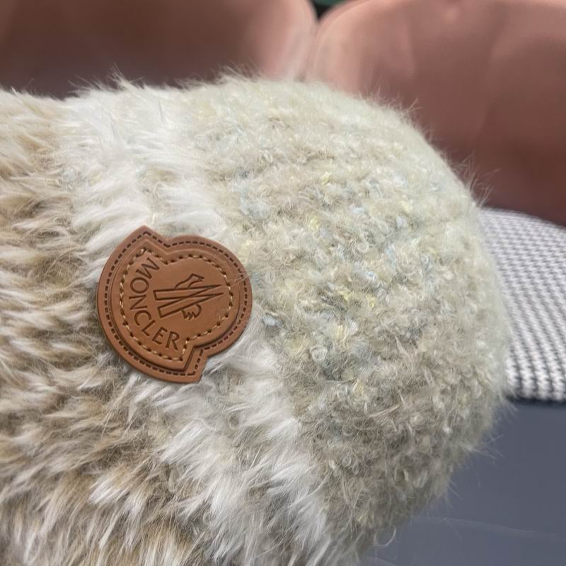 Moncler hat (348)