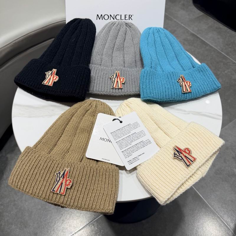 Moncler hat (611)