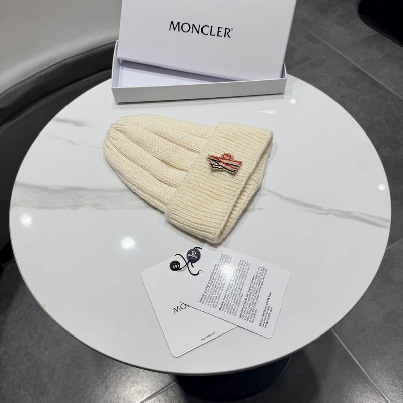 Moncler hat (612)