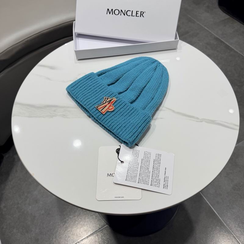 Moncler hat (650)