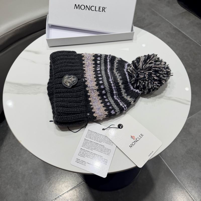 Moncler hat (653)