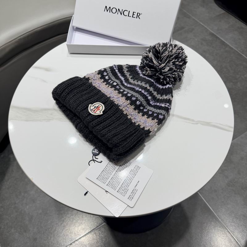 Moncler hat (686)