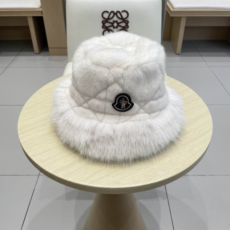 Moncler hat (692)