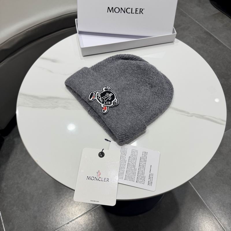 Moncler hat (729)