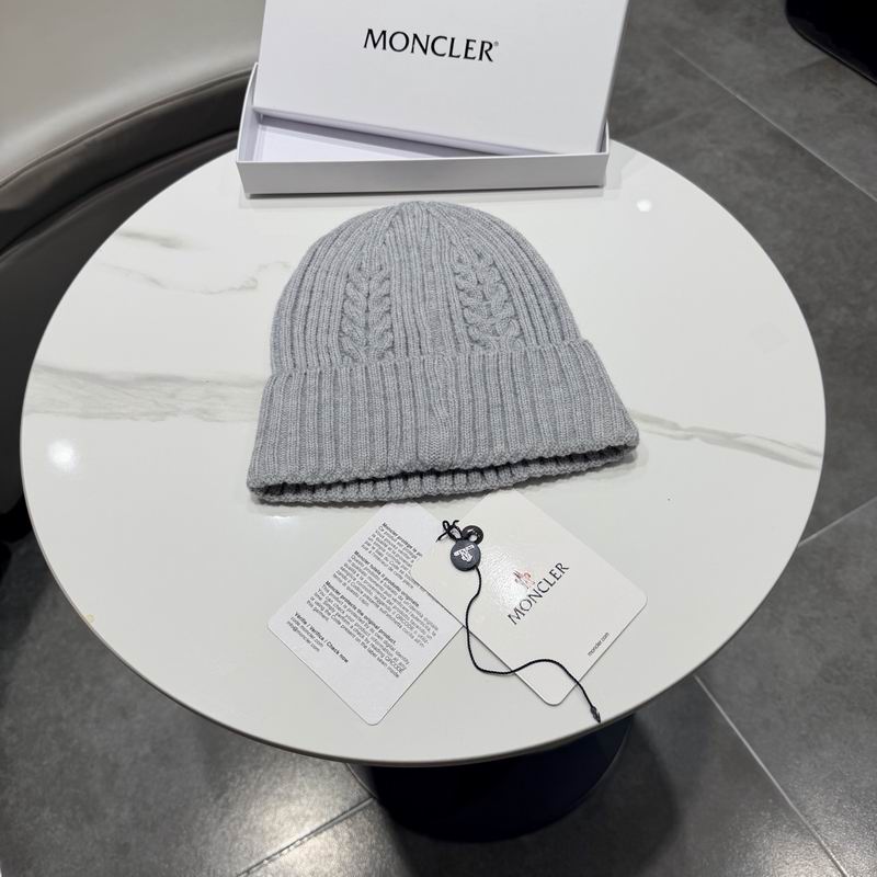 Moncler hat (743)