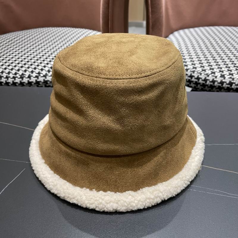 Moncler hat (747)