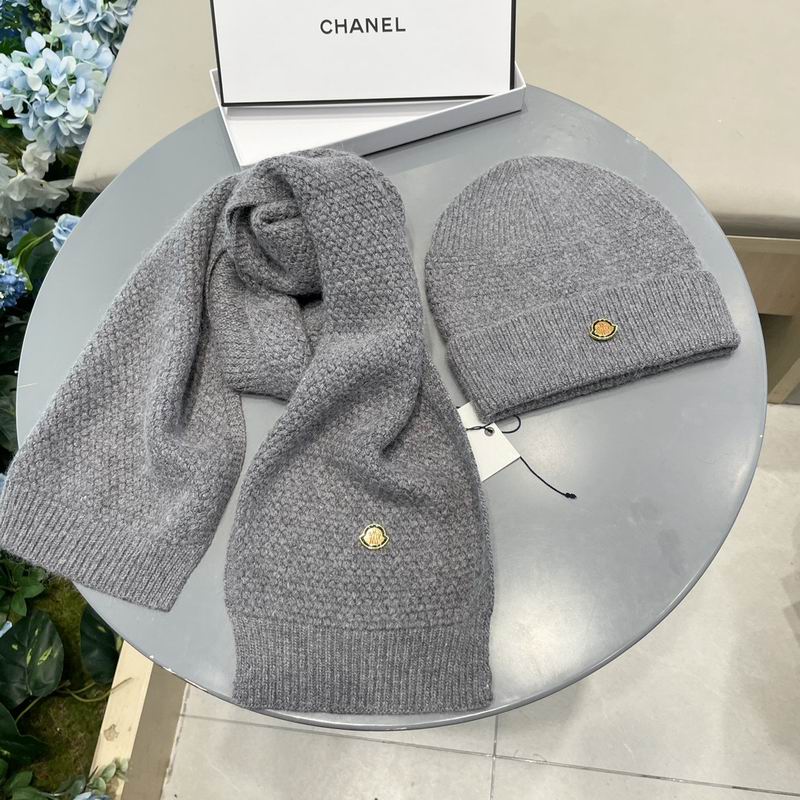 Moncler scarf hat (282)