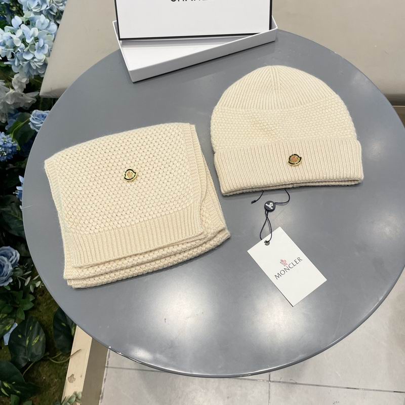 Moncler scarf hat (306)