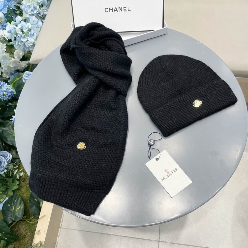 Moncler scarf hat (310)